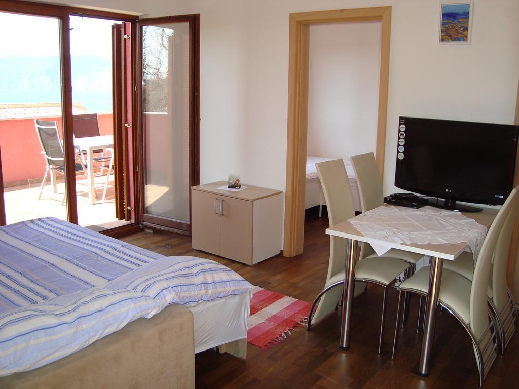 Apartments Josip Pinezici  Ngoại thất bức ảnh
